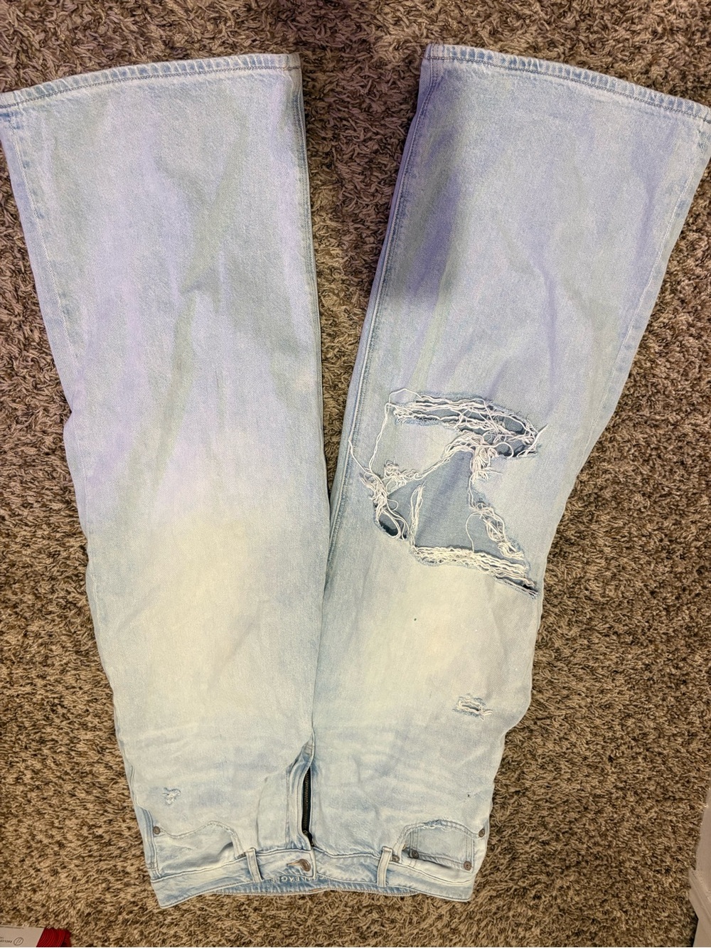 American Eagle Outfitters Light Blue Washed Jeans